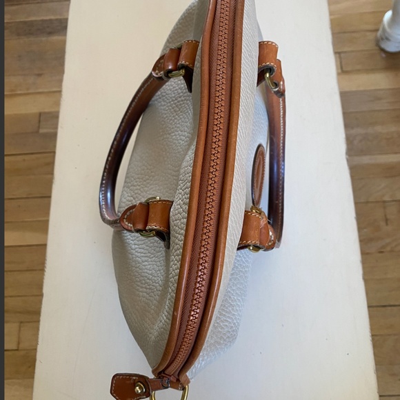 Vintage Dooney & Bourke Lg Norfolk Case - Picture 12 of 12